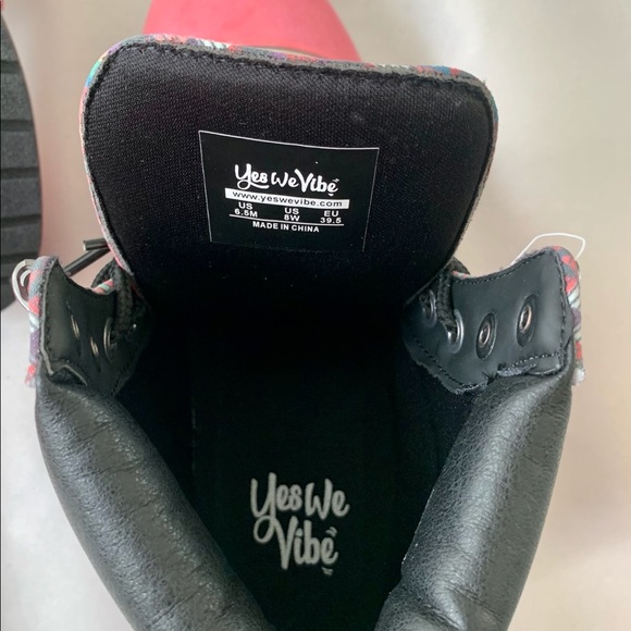 SOLD YES WE VIBE unisex vegan boots shoes Wom 8 - Picture 4 of 6